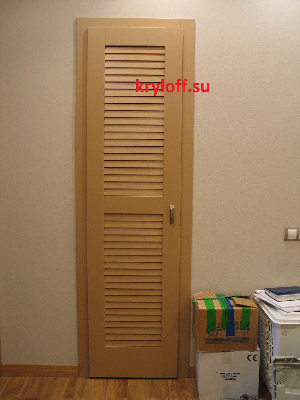029 Одинарная дверка в гардеробную